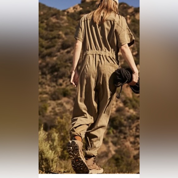 Free People FP Movement *Kali* tan distressed snap front utility jumpsuit XS - Picture 4 of 11